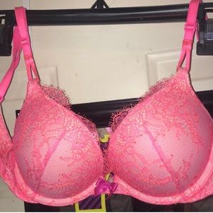 Victoria Secret Bombshell Bra.